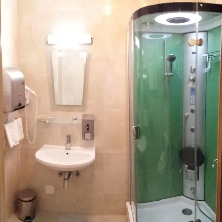 Hotel Bali Paradizo Zemun
